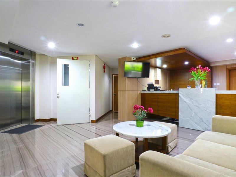 The Baile Hotel Jakarta Exterior photo