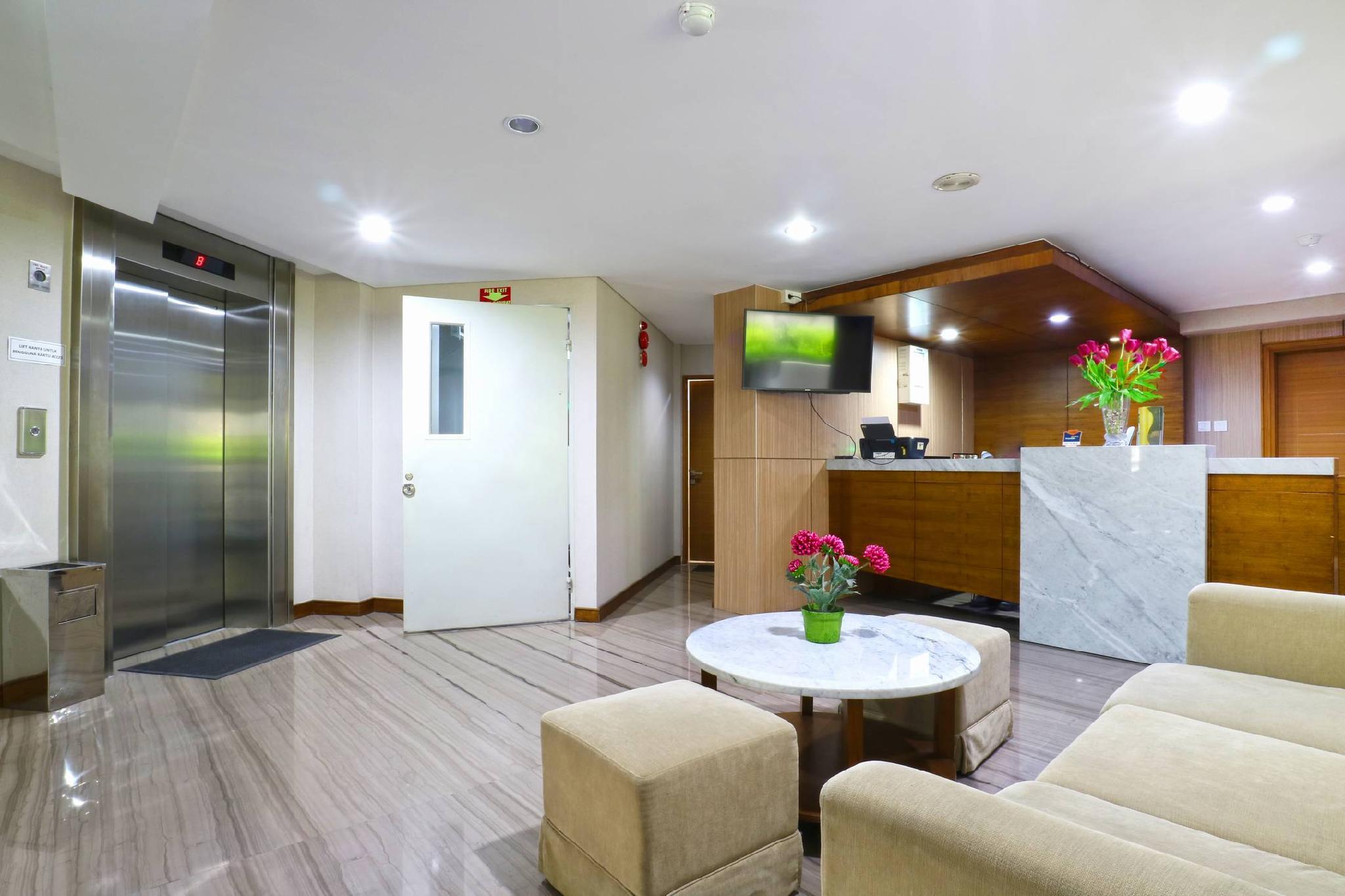 The Baile Hotel Jakarta Exterior photo